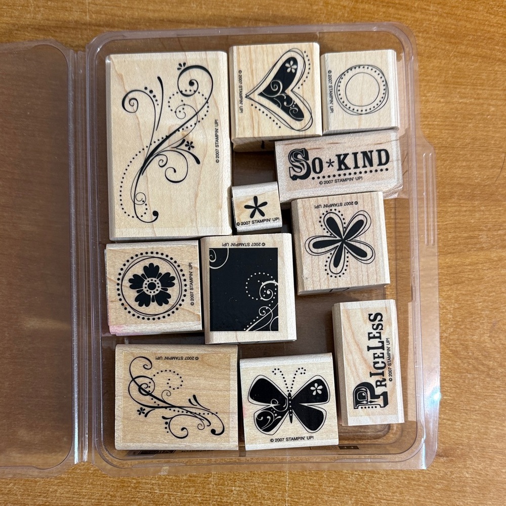 Stampin'‎ Up! Floral and Swirl Wooden Stamp Set
